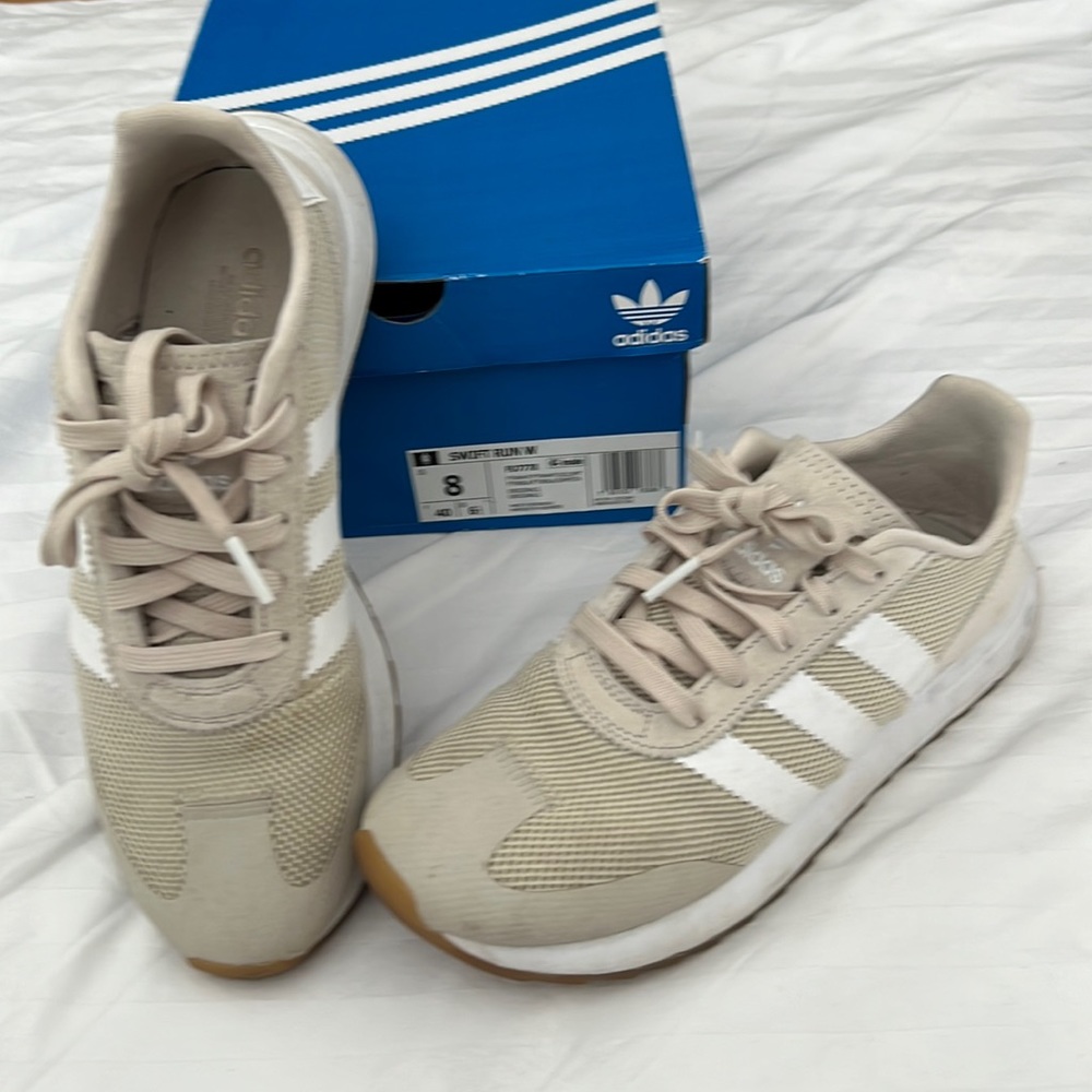 Adidas swift run